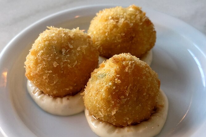 NO DIET CLUB - Best Food Tour in Dublin ! - What the food lineup brings to the table
