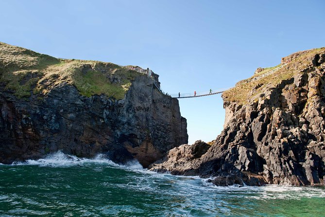 Northern Ireland Including Giant's Causeway Rail Tour from Dublin - The Carrick-a-Rede question