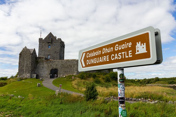 Private Cliffs of Moher Day Tour - Doolin lunch with time for Irish music