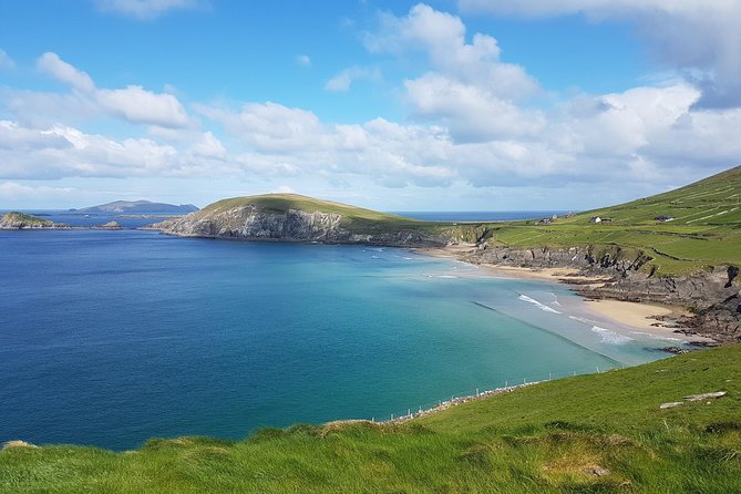 Private Dingle Peninsula Full-Day Tour - The Blasket Islands and Coumeenoole Beach