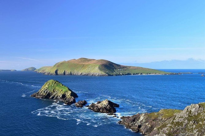 Private Dingle Peninsula Full-Day Tour - Dun Chaoin Pier and the famous sheep photograph