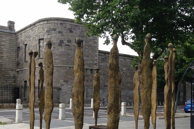 Private Driver Guided Tour of Dublin - St Patrick’s Cathedral and Dublin’s Medieval Core