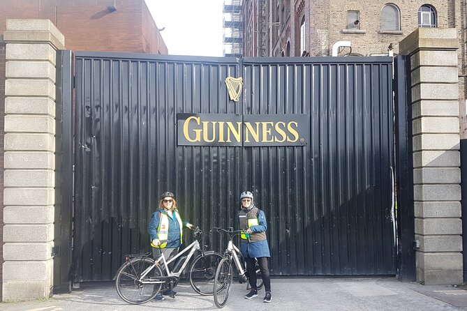 Private Dublin Historical and Heritage Tour by Bike - Grattan Bridge and the story behind Dublin’s name