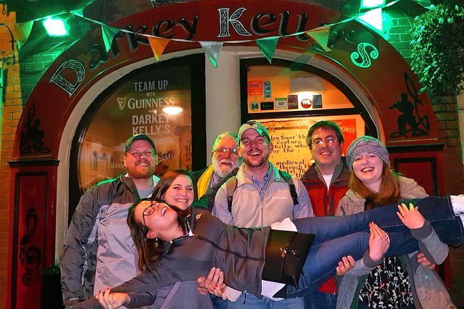 Private Dublin Pub Odyssey: Storytelling, and Pub Culture - Learning how to drink Guinness