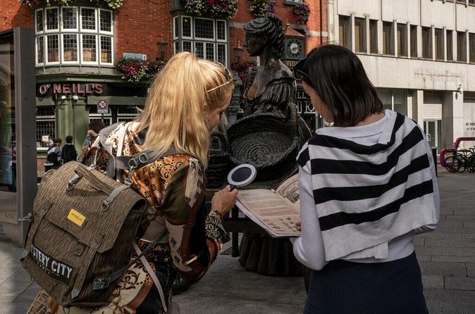 Private Dublin Treasure Hunt Self Guided Tour - Why the puzzles suit a team
