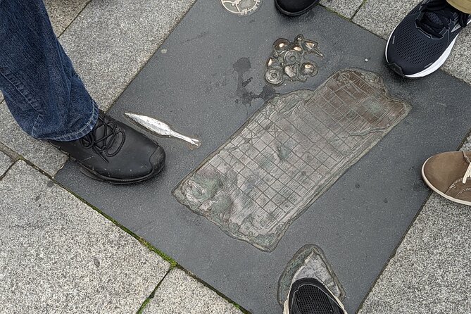Private Guided Walking Tour in Dublin - Starting at City Hall and the old Royal Exchange