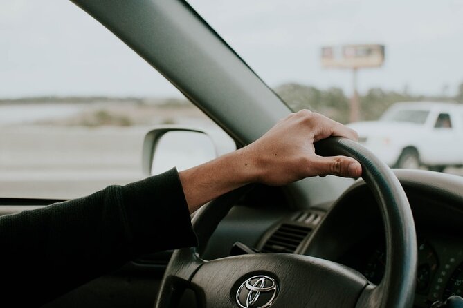 Private Sedan(4 seats) Transfer from Dublin City Center to Dublin Airport - Why the fixed $104.65 price can make sense