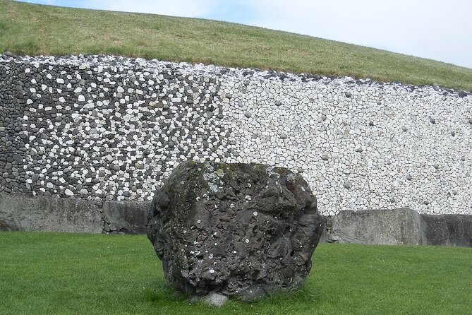 Private Tour of Newgrange and The Hill of Tara - Hill of Slane adds ruins and Saint Patrick stories