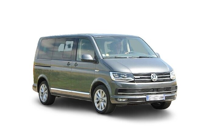 Private Transfer from Dublin airport to Dublin city center - One way Minivan - A useful landing after a long flight