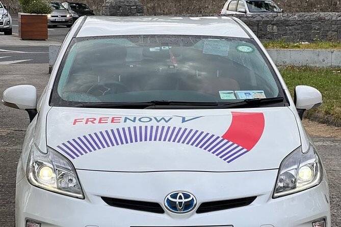 Private Transport from Dublin City to Dublin Airport - Meeting your driver at Dublin Airport