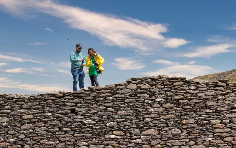 Ring of Kerry & Kerry Cliffs: Private Tour from Killarney - Cahersiveen and the stone fort