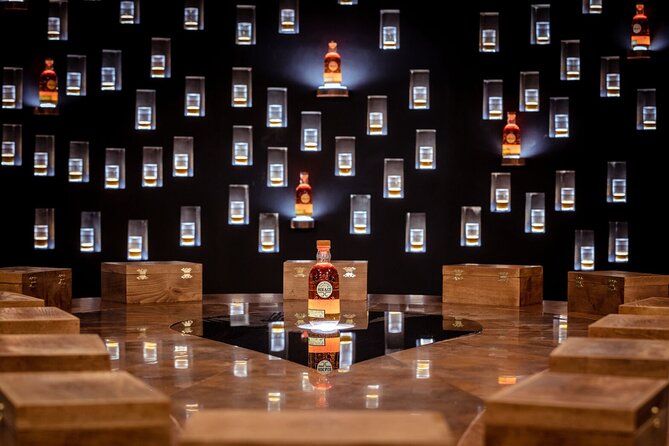 Roe & Co Distillery Experiences - Whiskey tasting with more purpose