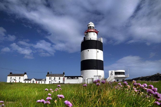 Skip the Line: Hook Lighthouse Entrance Ticket and Guided Tour - Starting at the tower with a small group