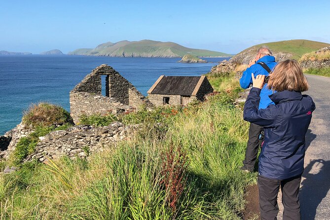 Slea Head Photo & Sightseeing Tour - Gallarus Oratory and the turn inland