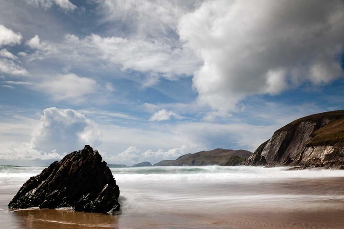 Slea Head Photo & Sightseeing Tour - Kilmalkedar Church and older traces
