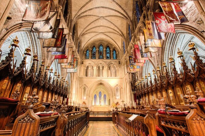 St Patrick's Cathedral, Book of Kells and Dublin Castle Tour - The Book of Kells and Trinity’s Long Room