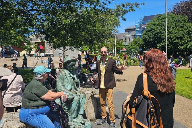 Story Galway 90 Minute Walking Tour - Tigh Neachtain and the advice you can use later