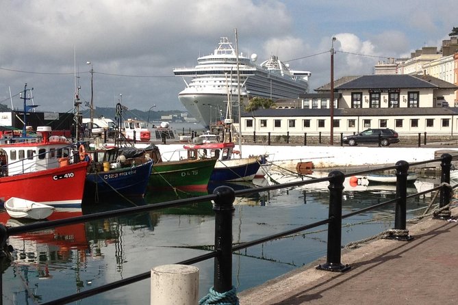Titanic Trail Guided Walking Tour Cobh - Walking through the Titanic Trail