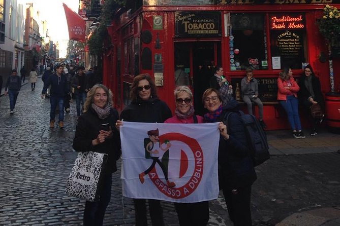 Tour a piedi di Dublino in Italiano - Temple Bar, where Dublin turns social