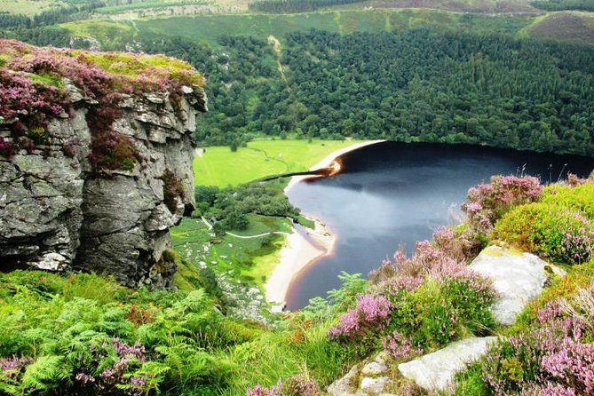 Tour Wicklow Mountains National Park in a limo with private guide - Why this private Wicklow day works so well