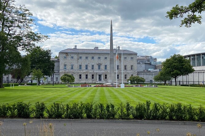 Turtle Bunbury's Dublin: A Self-Guided Audio Tour from a Celebrated Author - Leinster House and the quieter side of Merrion Square