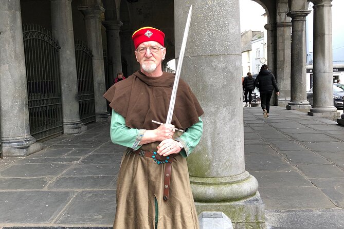 Walk the Medieval Mile with Pat - The Shee Alms House and Tudor charity