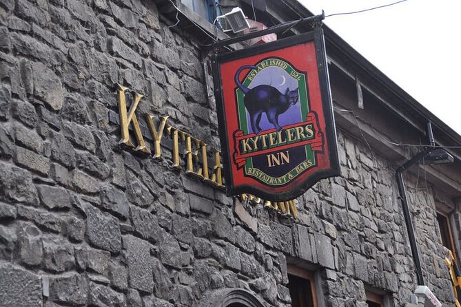 Waterford, Kilkenny and House of Waterford Crystal - Rothe House and Garden: merchant Kilkenny in three courtyards